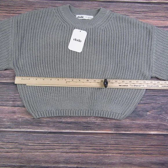 Elodie NEW Small Gray Crewneck Crop Sweater Knit Winter Acrylic - Picture 3 of 7